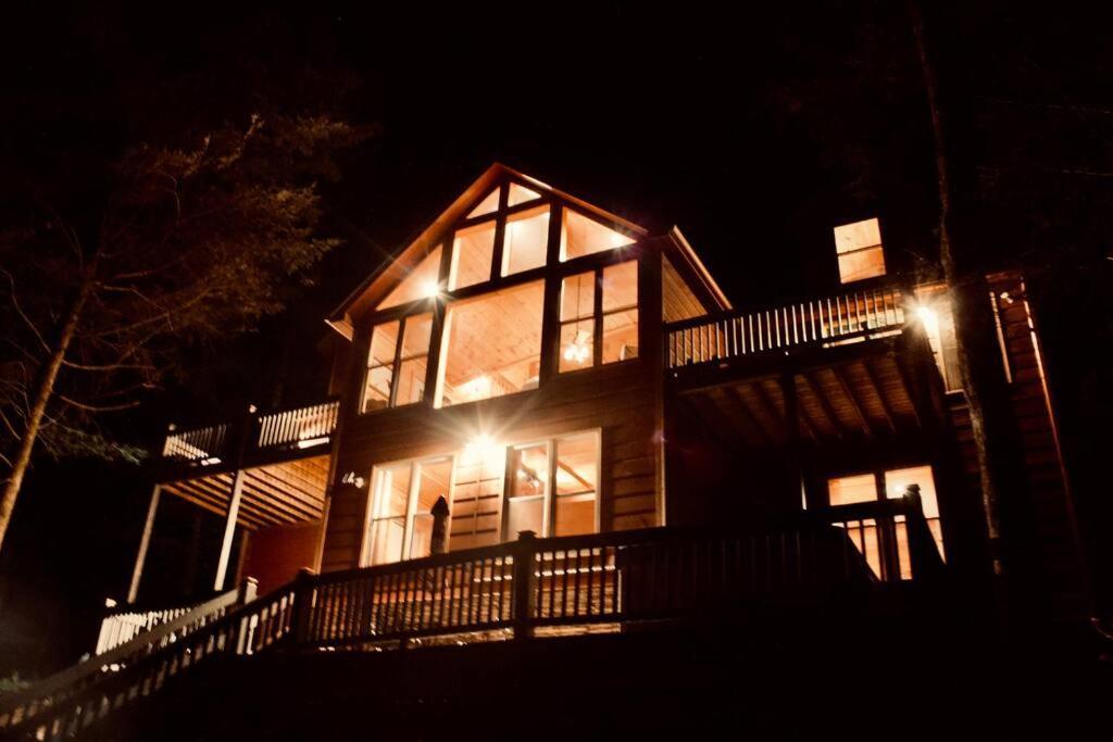 Private Creekside Cabin+Hot Tub,Pool Table, & Pets Эллиджей Экстерьер фото